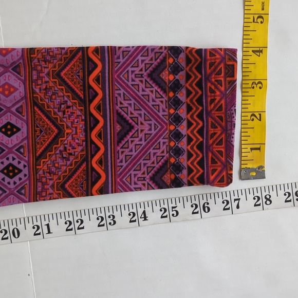LuLaRoe Chevron Tall & Curvy Leggings Purple Orange Pattern - Picture 9 of 9